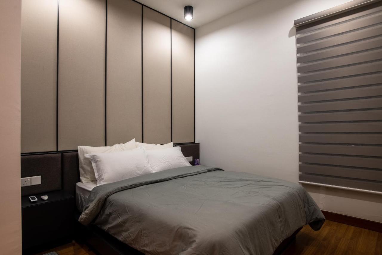 Executive Seaview 2Bedrooms Macalister Georgetown 4-6Pax מראה חיצוני תמונה