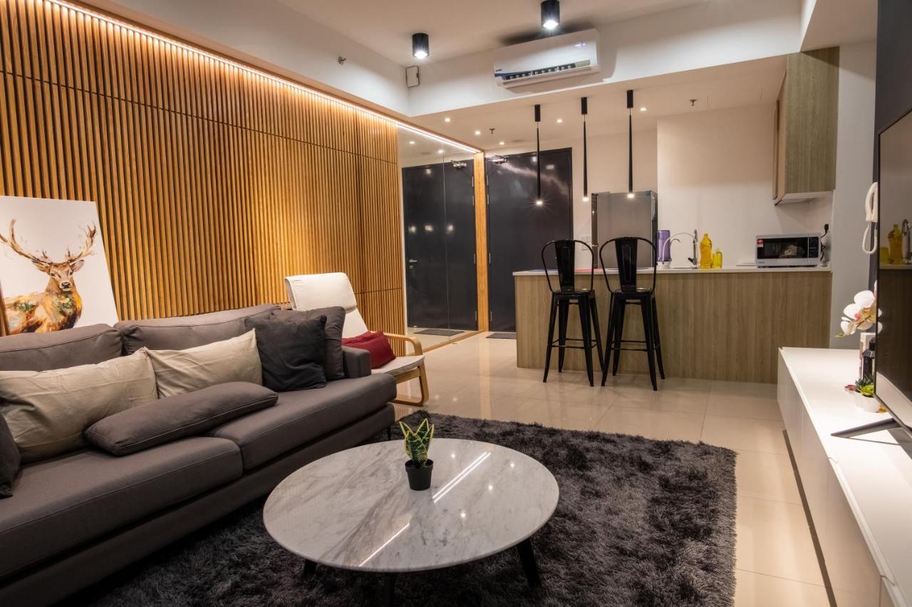 Executive Seaview 2Bedrooms Macalister Georgetown 4-6Pax מראה חיצוני תמונה
