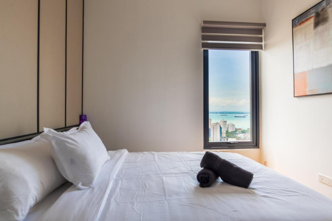 Executive Seaview 2Bedrooms Macalister Georgetown 4-6Pax מראה חיצוני תמונה